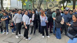 मैक्सिको में आया शक्तिशाली भूकंप, स्वतंत्रता स्मारक डोला, दो लोगों की मौत (फोटो- रॉयटर)