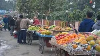 निगम की योजना है कि यदि वेंडर 24 घंटे के भीतर नहीं हटते हैं, तो उनके खिलाफ कानूनी कार्रवाई की जाएगी।