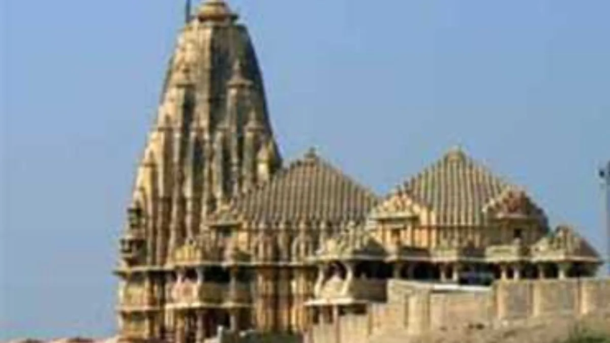 विचार: आस्था और सृजन की शक्ति का प्रतीक सोमनाथ, आशा बिखेरता हुआ प्रकाशमान खड़ा है मंदिर
