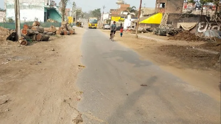 कुशीनगर में 10 करोड़ की लागत से होगा सड़क का चौड़ीकरण, सात मीटर हो जाएगी चौड़ाई
