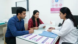 IVF को बनाना है सफल? तो इन 5 टेस्ट्स से न करें समझौता (Image Source: AI-Generated)