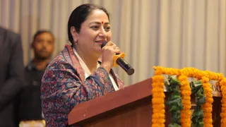 सीएम रेखा गुप्ता ने दिल्लीवासियों को 'लंच पे चर्चा' के लिए बुलाया।