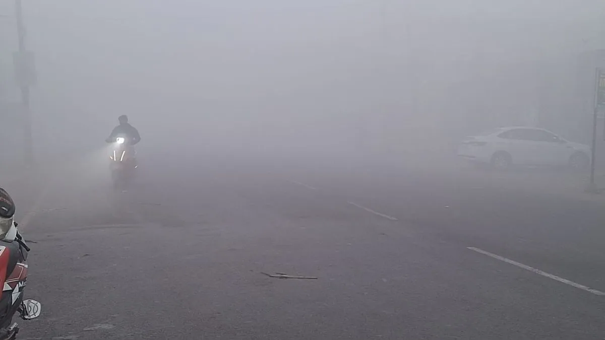 https://www.jagranimages.com/images/2026/01/06/article/image/fog-shamli-1767674931341.jpg