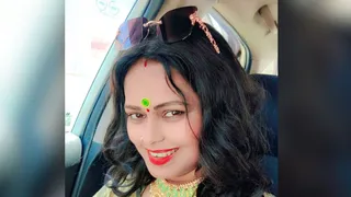 अभिनेत्री उर्मिला सनावर।
