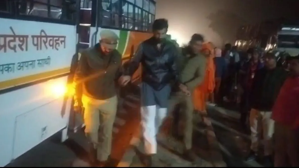 तौकीर रजा के बेटे फरमान पर शिकंजा, शाहजहांपुर में कार हादसे के बाद क्रिस्टल ड्रग्स और सिरिंज बरामद
