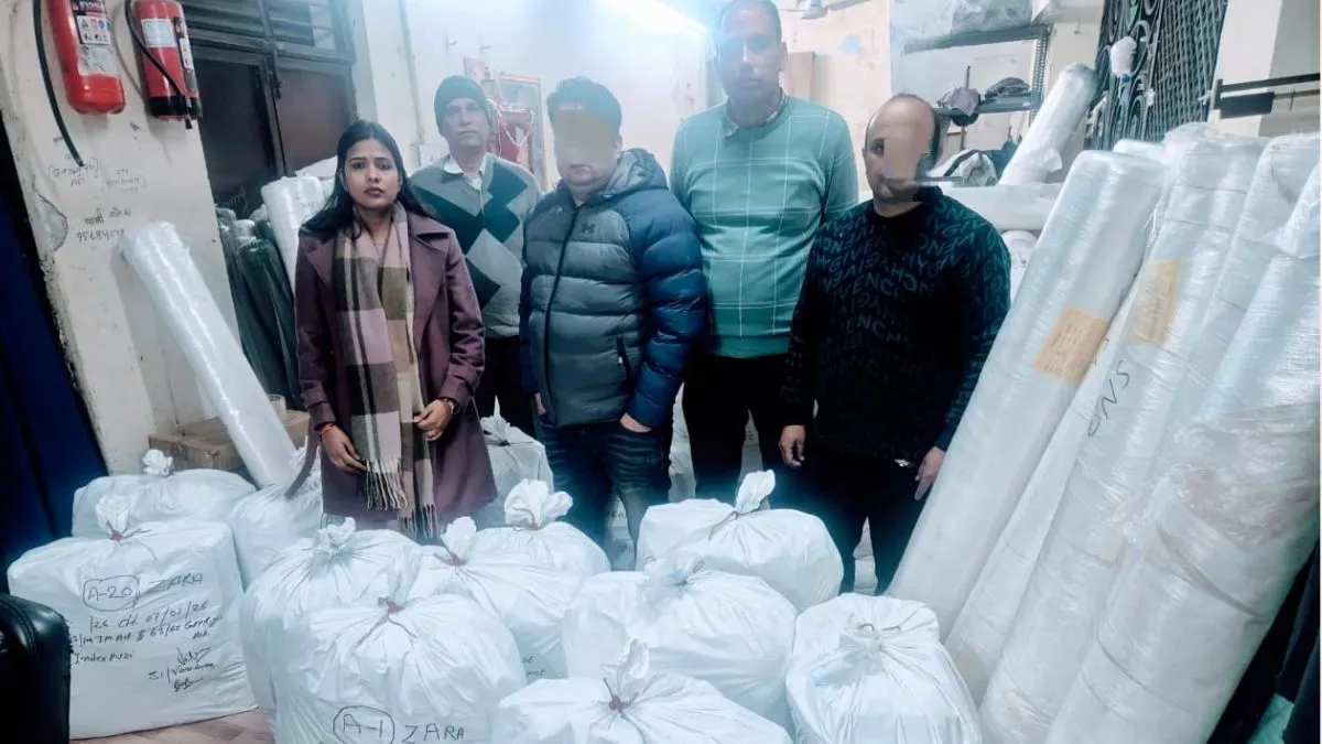 Fake branded clothing factory busted in Delhi, manufacturing fake branded garments for international companies