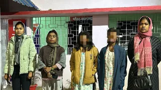 रेलवे सुरक्षा बल रांची ने नन्हे फरिश्ते अभियान के अंतर्गत दो नाबालिग लड़कियों को मानव तस्करी से सुरक्षित बचा लिया है।