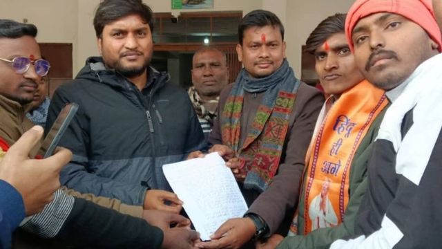 बिहार-यूपी सीमा पर चर्च की आड़ में मतांतरण का आरोप, हिंदू संगठनों ने की कार्रवाई की मांग
