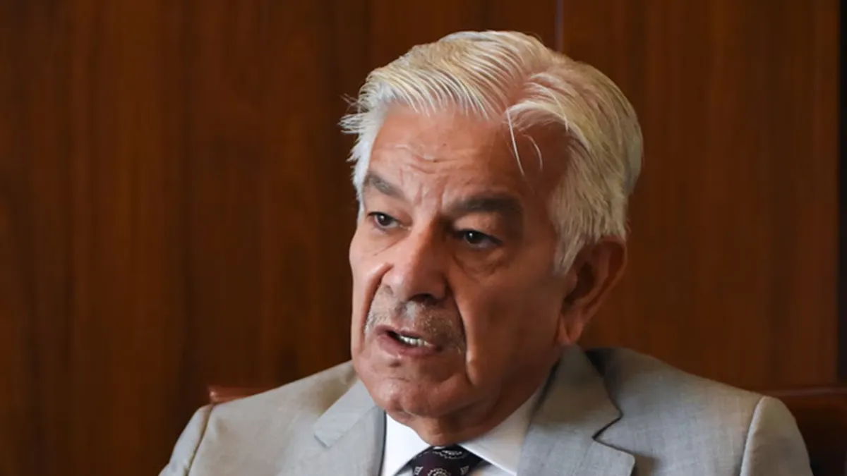 खाने के लाले पड़ रहे... पाकिस्तान के मंत्री ख्वाजा आसिफ बोल रहे, 'लड़ाकू विमानों का निर्यात करके कर्ज पाटेंगे'