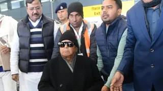 लालू प्रसाद के साथ मीसा भारती पहुंचीं हैं पटना। जागरण