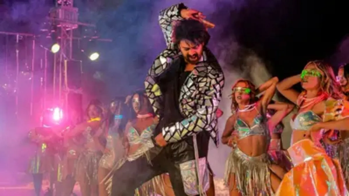 The Raja Saab Collection Day 2: प्रभास की स्टार पावर भी नहीं आई काम, धुरंधर को चैलेंज कर अब पछता रहे राजा साब