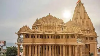 सोमनाथ मंदरि।