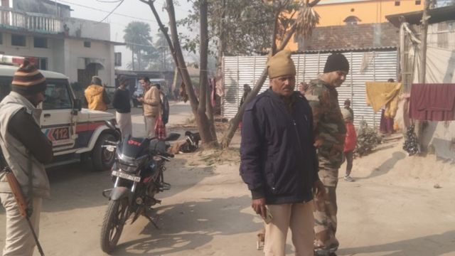 Muzaffarpur News: पति से विवाद के बाद मां ने बेटे को जहर दिया, फिर खुद भी की आत्महत्या
