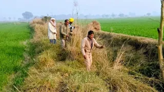 महिला की मौत के बाद गाव से बाहर निकलने से कतराने लगे थे लोग