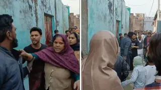 मोहम्मदपुर कुन्हारी गांव में बिजली चोरी की सूचना पर कार्रवाई करने पहुंची ऊर्जा निगम की टीम में शामिल लाइनमैन के साथ एक महिला समेत तीन लोगों ने मारपीट की।