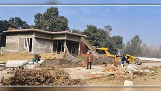 आरडीए का चलता बुलडोजर