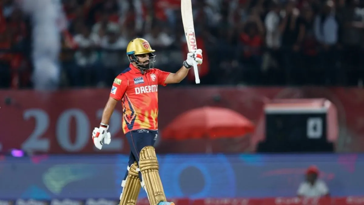 VHT 2025: मध्य प्रदेश के खिलाफ चमका प्रीति जिंटा की टीम का दुलारा, दिल्ली को विदर्भ ने पटखनी दे सेमीफाइनल में बनाई जगह
