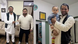 तेजस्वी से मिलते और भतीजी को गोद में लेकर खुश तेज प्रताप यादव। एक्स