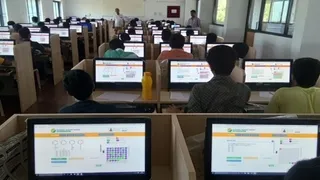 हिमाचल में अब कंप्यूटर आधारित परीक्षाएं राज्य चयन आयोग हमीरपुर परिसर में ही होंगी। प्रतीकात्मक फोटो