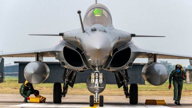 114 राफेल विमान खरीदने वाला है भारत, 30 फीसदी स्वदेशी सामग्री से होगा निर्माण; 3.25 लाख करोड़ के सौदे पर मंथन