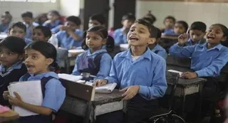 सर्दी की छुटि्टयों के बाद बुधवार को ही स्कूल खुले थे।