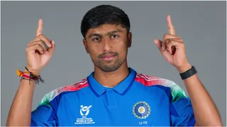 हेनिल ने चटकाए 5 विकेट।