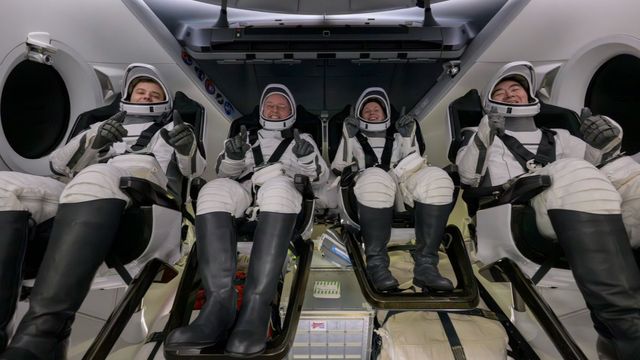 पहली बार तबीयत खराब होने पर ISS से लौटे अंतरिक्ष यात्री, नासा से तुरंत मिशन किया रद
