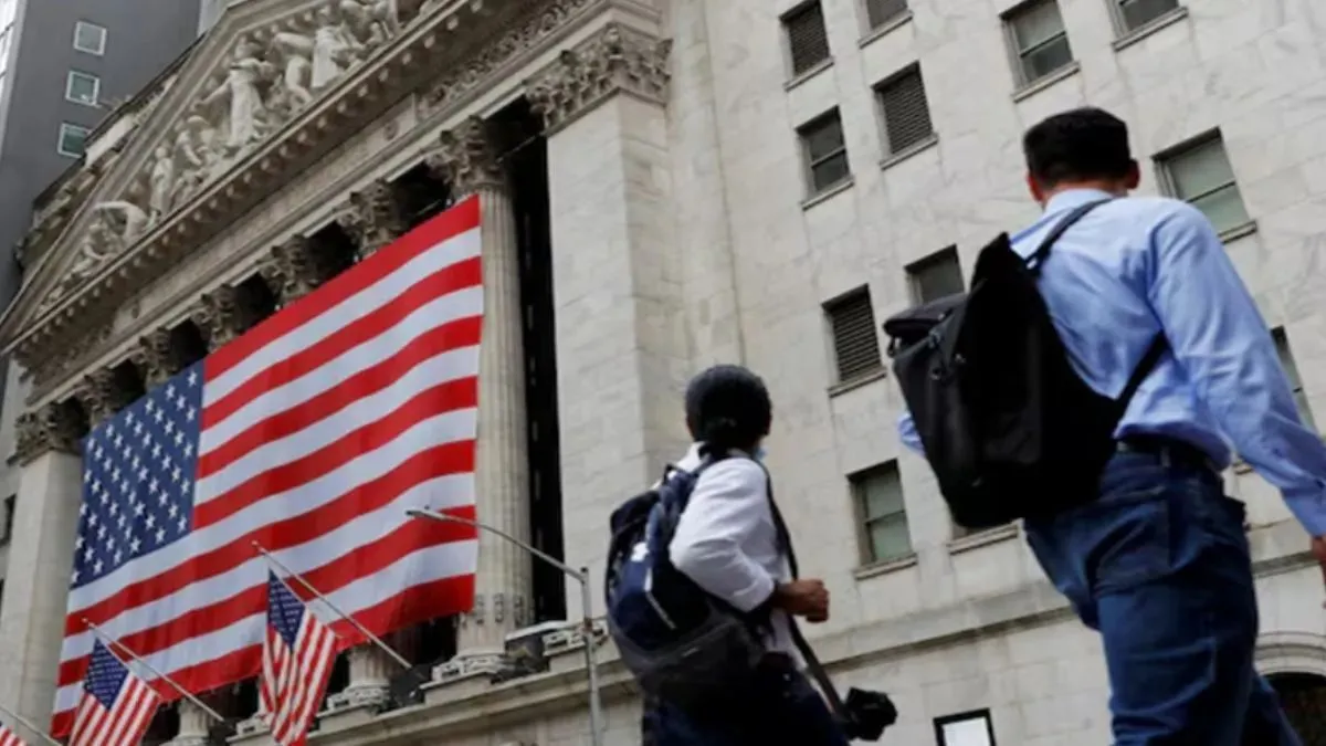 विचार: सबक सिखाती अमेरिकी शिक्षा व्यवस्था, कर्ज लेकर पढ़ाई कर रहे छात्र
