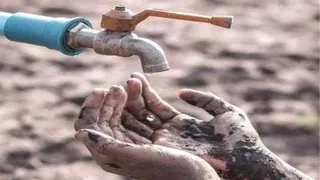 बर्फबारी की कमी से गर्मियों में गहरा सकता है पेयजल संकट (फाइल फोटो)