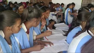 किशोरियों के लिए की जा रही व्यवस्था।