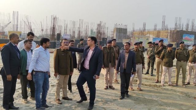 Virat Ramayan Mandir Security: सहस्त्रलिंगम पीठ पूजा के लिए हाईअलर्ट पर मंदिर की सुरक्षा, पहुंचे 2.5 लाख भक्त
