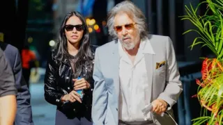 85 साल के एक्टर का 32 साल की एक्ट्रेस से हुआ पैचअप? 83 की उम्र में बने हैं चौथी बार पिता