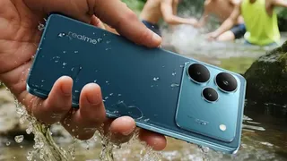 Realme का 7000 mAh बैटरी वाला 5G फोन, स्नैपड्रैगन चिपसेट के साथ 50MP सेल्फी कैमरा भी