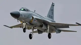 17 पर खूब शेखी बघार रहा, लेकिन अभी तक नहीं आया कोई ऑर्डर; सिर्फ हो रहीं बातें