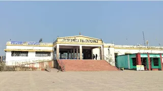 Saharsa-Forbesganj rail section: सुपौल का प्रतापगंज रेलवे स्टेशन।