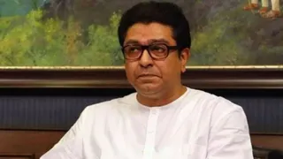 राज ठाकरे ने बालासाहेब को श्रद्धांजलि में गहरा दर्द व्यक्त किया।