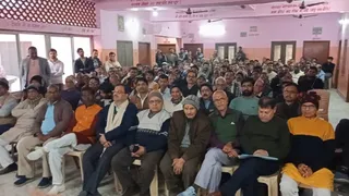 Bettiah Raj Bhumi: खास महल भूमि नोटिस के खिलाफ गोलबंद हुए भू-स्वामी ...