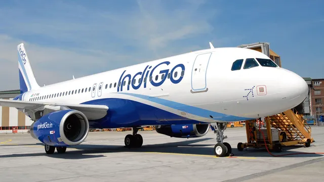 BREAKING : इंडिगो फ्लाइट में बम की धमकी से मचा हड़कंप