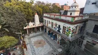 प्रयागराज के हाते रजवाड़ा खानदान का अनूठा इतिहास है, ठाकुर दीन के हाता में श्रीराम जानकी मंदिर। जागरण
