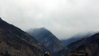 जनजीवन प्रभावित, बाजारों में सन्नाटा; फसलों के लिए राहत बनी बारिश. Jagran