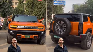 रोहित शेट्टी ने चलाई 4.5 करोड़ की दमदार Hummer EV।