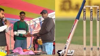 Narayanpur Cricket Trophy 2026: भागलपुर टीम के खिलाड़ी टीटू को मिला मैन ऑफ द मैच।