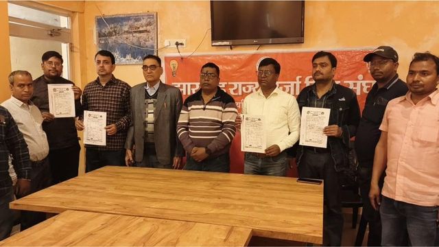 धनबाद में बिजली कर्मियों पर हमला और मंत्री के बयान पर भड़के ऊर्जा मित्र, संघ ने दी आंदोलन की चेतावनी
