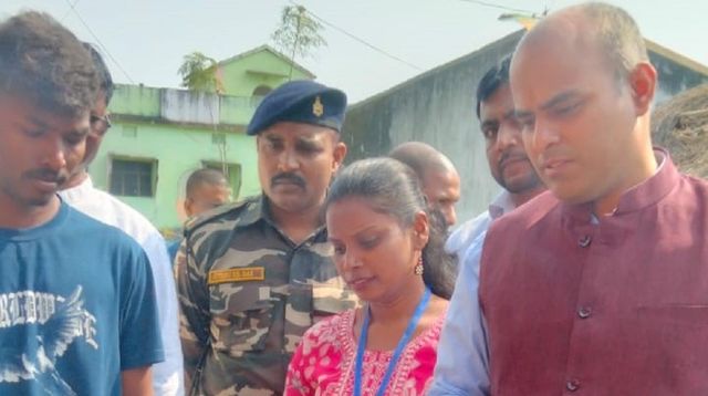 झारखंड की प्राचीन डोकरा कला का होगा कायाकल्प; ट्रेनिंग के लिए छत्तीसगढ़ जाएंगे मुसाबनी के कारीगर
