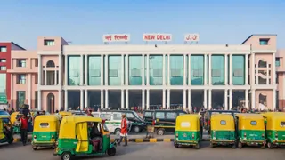 दिल्ली के स्टेशनों की सुधरेगी दशा, सुरक्षित रेल परिचालन के लिए होगा काम। फोटो: आर्काइव