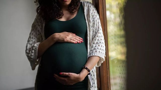 गर्भवती महिलाओं में टीबी का खतरा अधिक: जानलेवा हो सकती है लापरवाही, जानें लक्षण और बचाव
