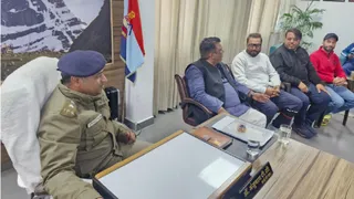 ठगे गए सितारगंज के पूर्व विधायक नारायण पाल उत्तराखंड सोल्जर के नाम पर पांच लाख की ठगी. Jagran