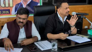 प्रेस वार्ता करते सांसद राजीव प्रताप रूडी। जागरण