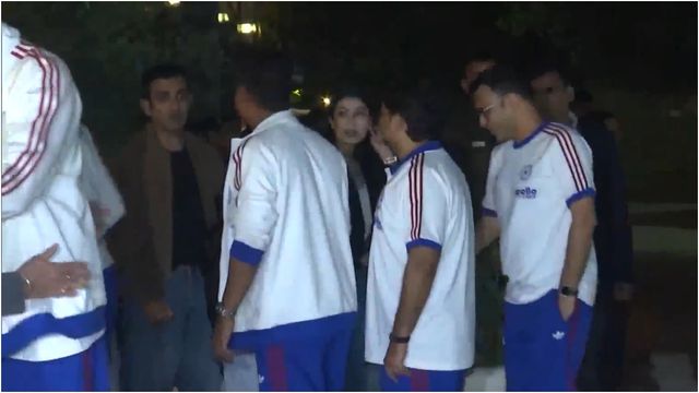 IND vs NAM: दूसरे मुकाबले के लिए दिल्‍ली पहुंची भारतीय टीम गई कोच गौतम गंभीर के घर, नामीबिया से इस दिन टक्‍कर- Video