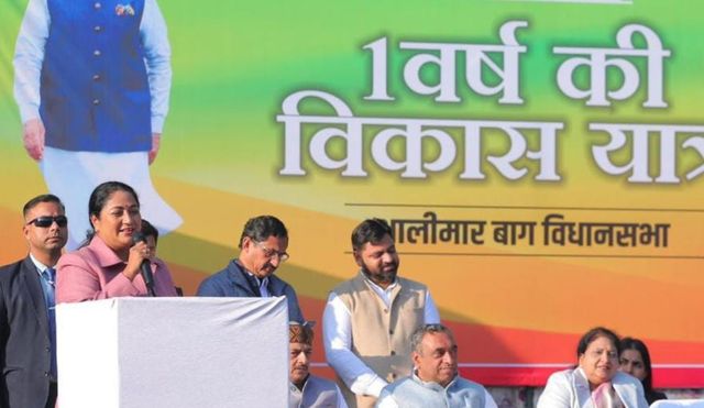 CM रेखा गुप्ता ने शालीमार बाग में 250 करोड़ के विकास कार्यों का रिपोर्ट कार्ड पेश किया
